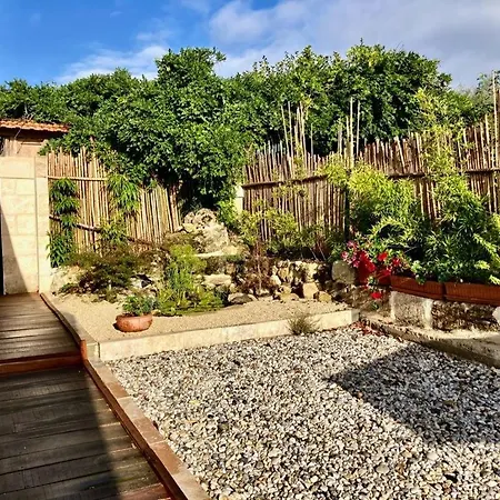 Maisons Mitoyennes En Campagne Girondine Casa de Férias Laruscade